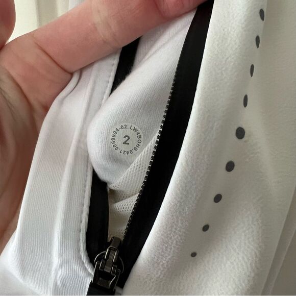 Lululemon Cross Chill Full Zip Jacket in White - Picture 9 of 10